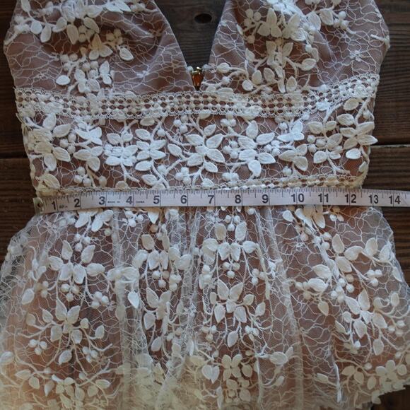 Bronx & Banco Megan Lace Maxi Dress Small White Floral Sheer Boho Bridal Gown - Picture 13 of 16